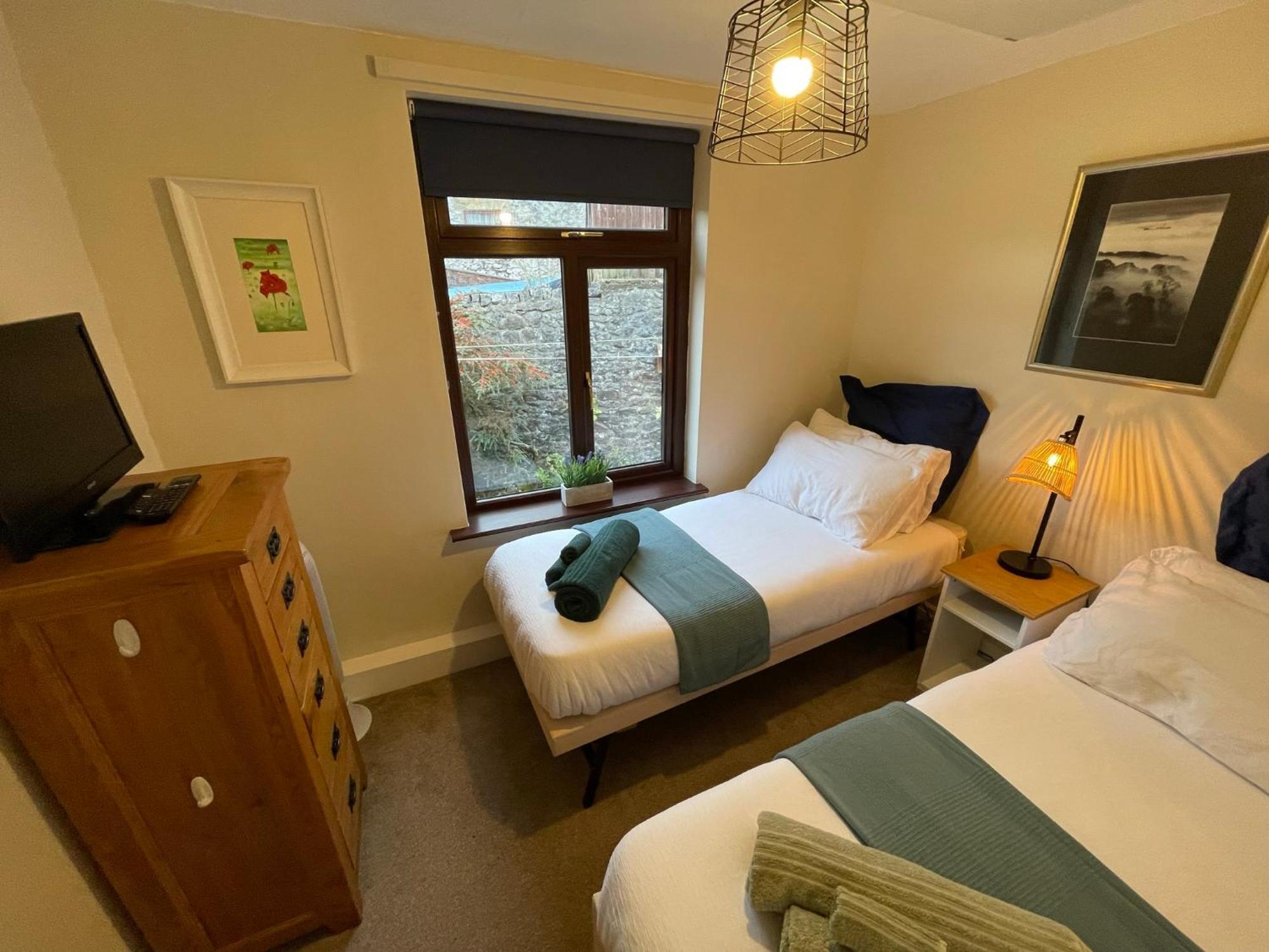 Holiday home Muddy Paws - The Nook Taddington