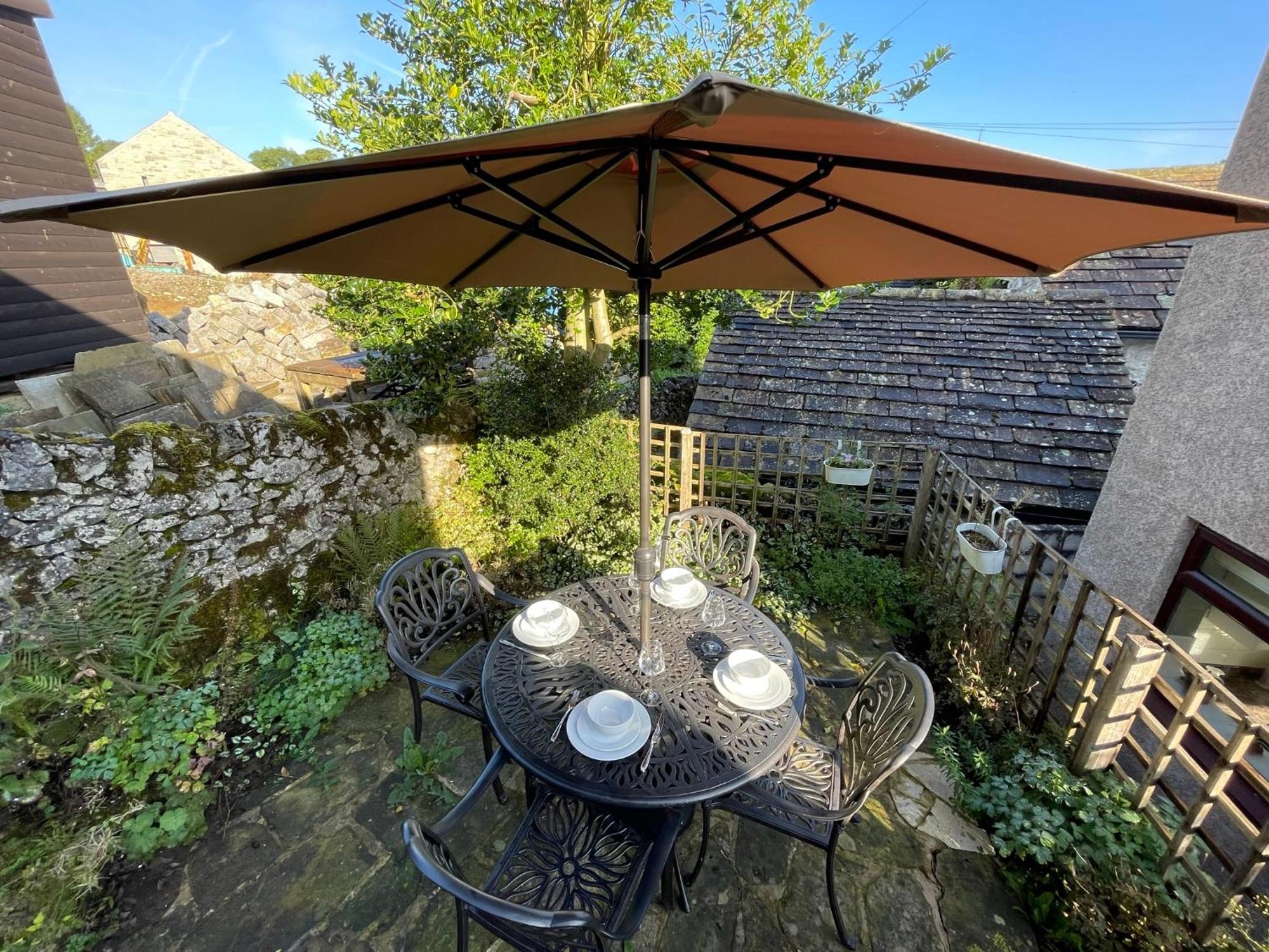 Holiday home Muddy Paws - The Nook Taddington